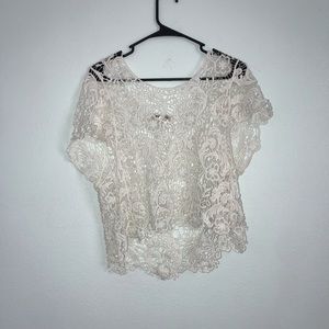 White lace  top